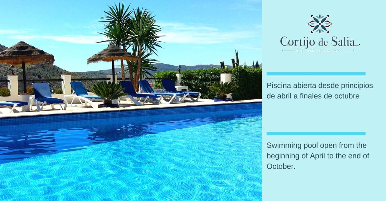 Hotel Cortijo De Salia Alcaucín Exterior foto