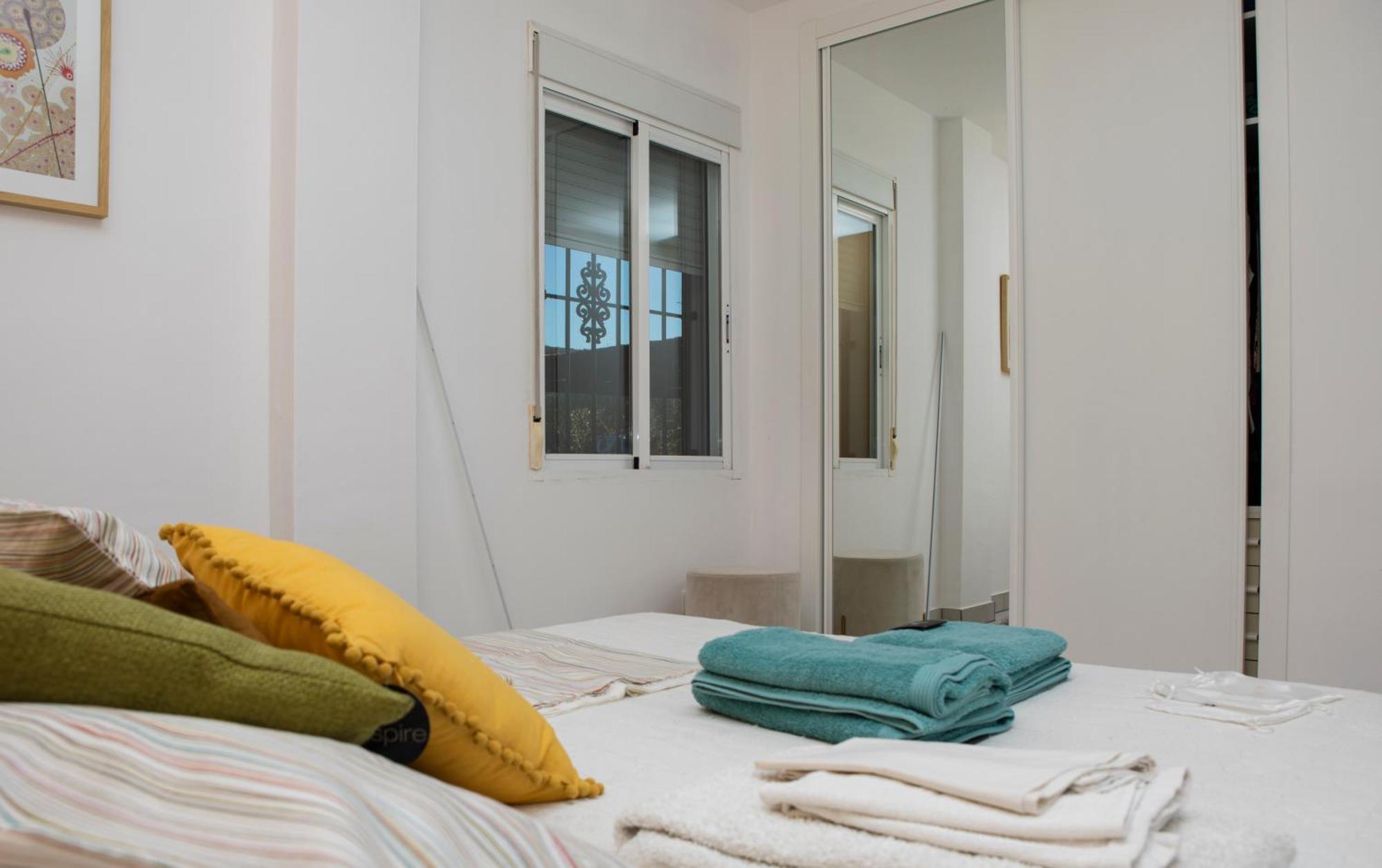 Hotel Cortijo De Salia Alcaucín Quarto foto